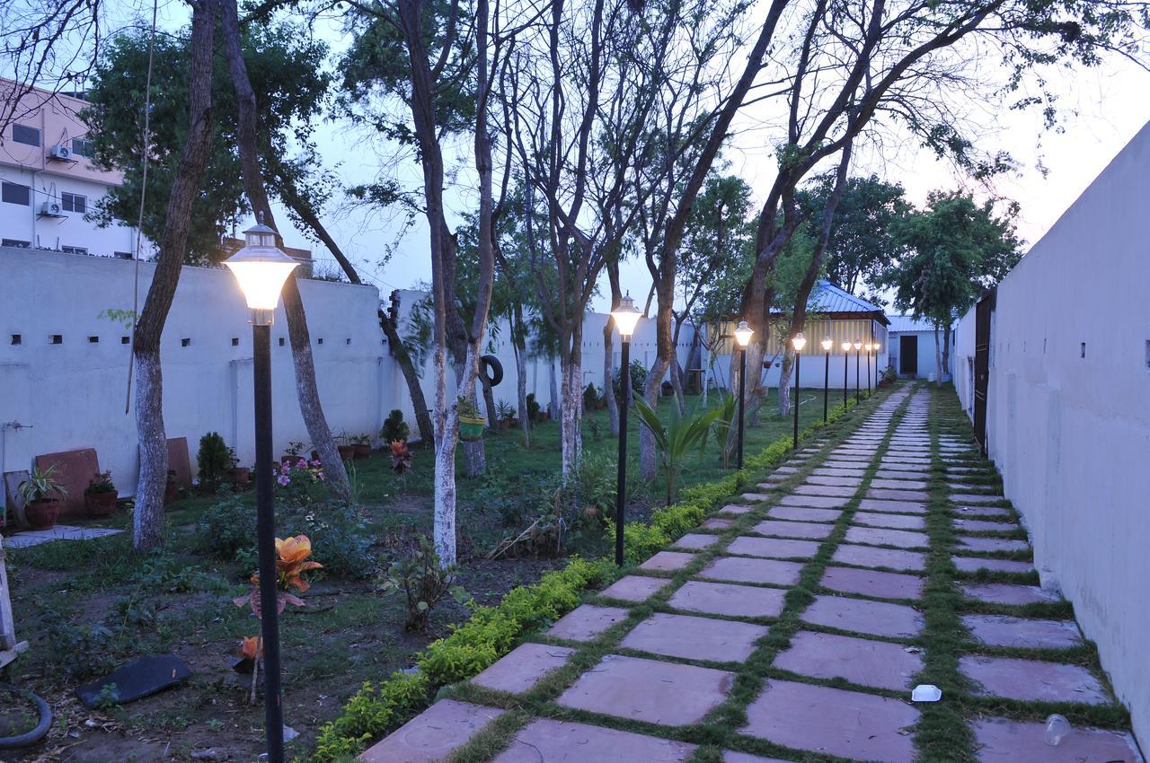 New Hotel Shiva Bodh Gaya Εξωτερικό φωτογραφία